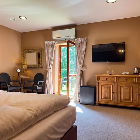 Park Hotel Popovicky Kültér fotó