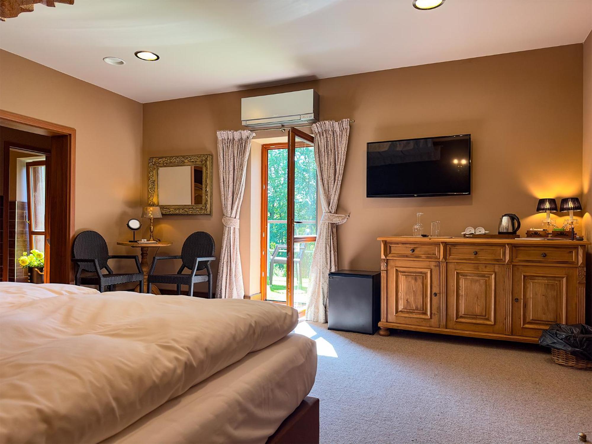 Park Hotel Popovicky Kültér fotó