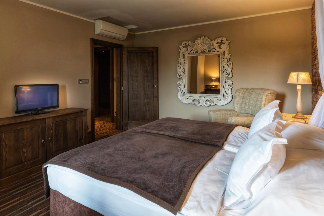 Park Hotel Popovicky Kültér fotó
